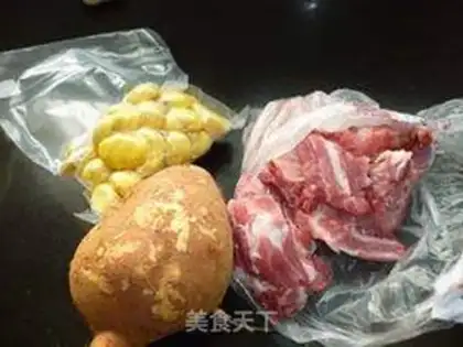 Make Chestnut chops soup step 0