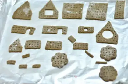 Make Gingerbread House step 7