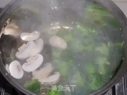 Make Spaghetti step 1