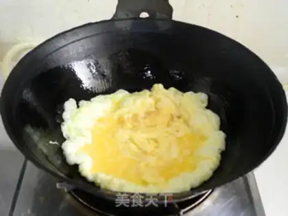 Make Pork fried eggs step 3
