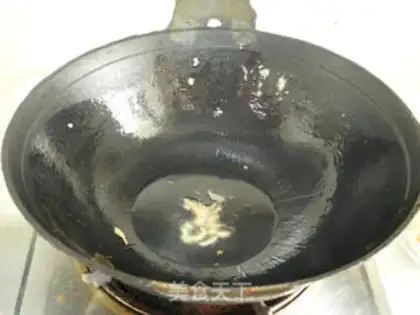 Make Pork fried eggs step 4
