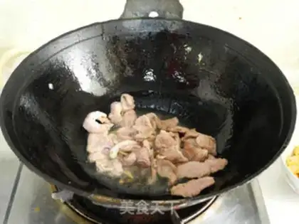 Make Pork fried eggs step 5