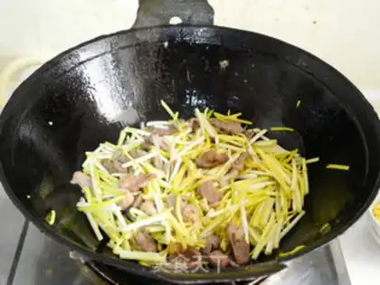 Make Pork fried eggs step 6