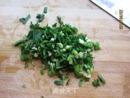 Make An egg roll step 4