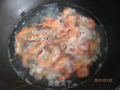Make Pretzel shrimp step 2
