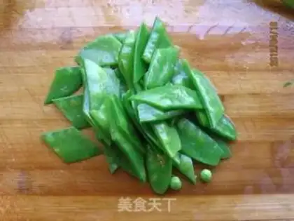 Make Fried bacon, Dutch beans step 3