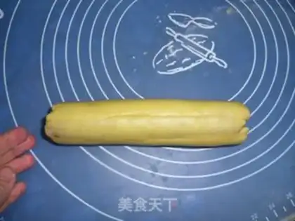 Make Wheel crackers step 16