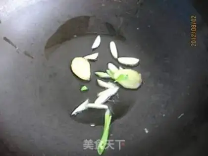 Make Poonmelon with flowers and soup step 4