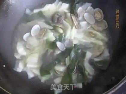 Make Poonmelon with flowers and soup step 9