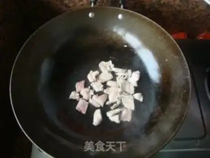 Make Roach-dry stew step 1