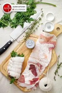 Make Pork rolls step 0
