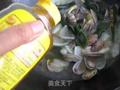 Make Poonmelon with flowers and soup step 12