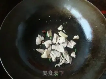 Make Roach-dry stew step 2