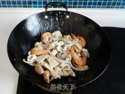 Make Coconut Curry Sea step 13