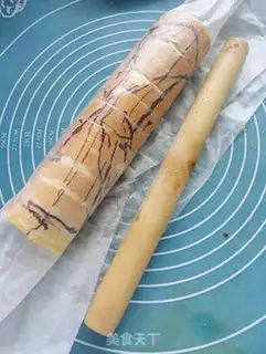 Make A striped pine roll step 21