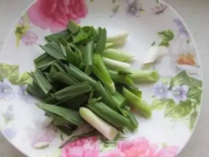 Make Twin peas, fried meat step 2