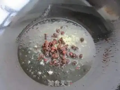 Make Twin peas, fried meat step 5