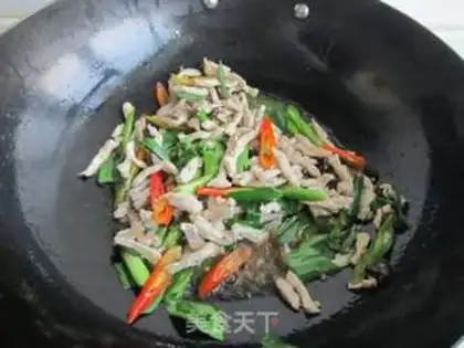Make Twin peas, fried meat step 8