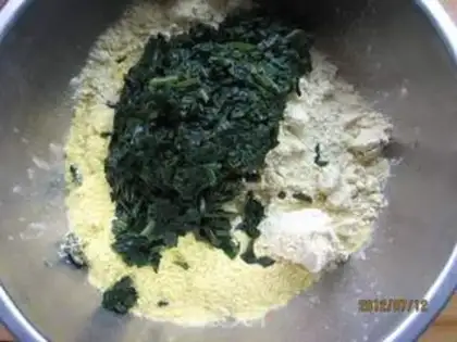 Make ♪ ♪ Red potato leaf corn paste nest ♪ step 4