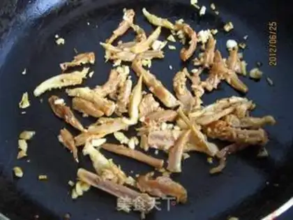 Make Garlic greasy ass-dry fish step 9