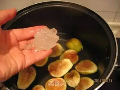 Make Silver soup with figs step 6
