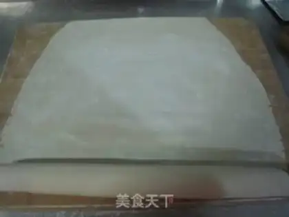 Make Tasty eggplant noodles step 1
