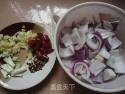Make Onion chips step 1