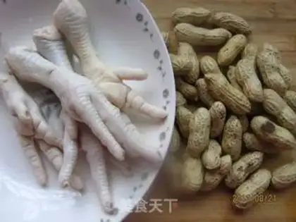 Make Peanut stew chicken claws step 0