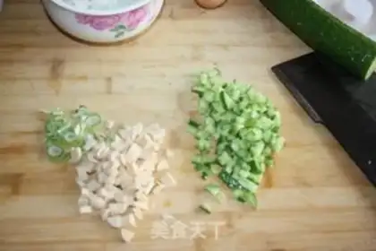 Make Fresh cucumber egg fried rice step 1