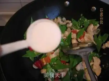Make Dutch soy chicken step 12