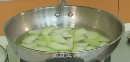 Make Creamed cucumber step 1