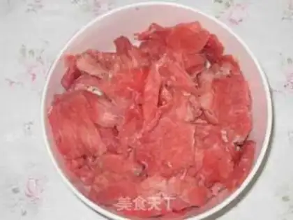 Make Beef fried Dutch beans step 1
