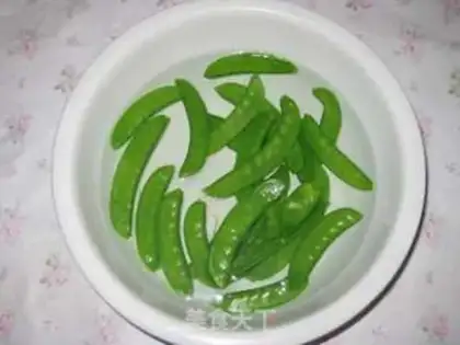 Make Beef fried Dutch beans step 4