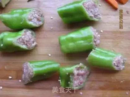 Make Tied pepper meat box step 7