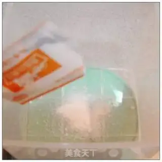 Make Sour-cracker step 1