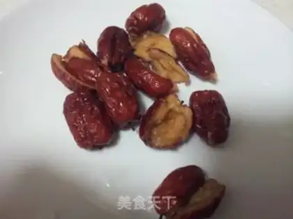 Make "Red-tree ice cream stewed oats." step 2