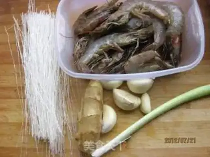 Make Garlic fan shrimp step 0