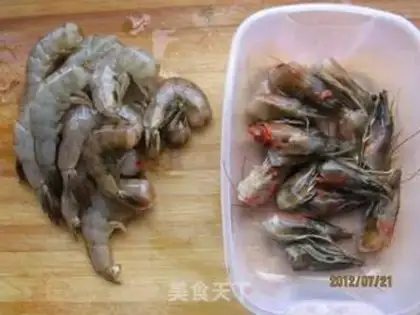 Make Garlic fan shrimp step 2