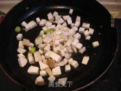 Make Pepperfish pine mushrooms step 4