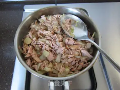 Make French wine tuna bread step 12