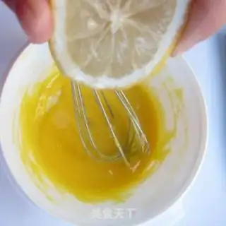 Make Salad sauce step 3