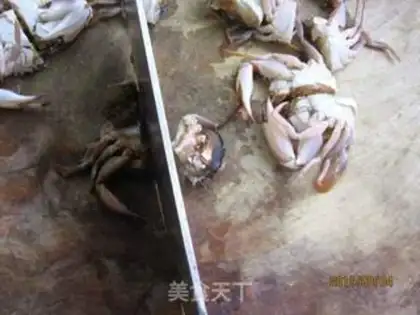 Make Crab with sauce step 1