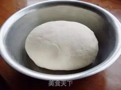 Make Old Beijing chicken roll step 3