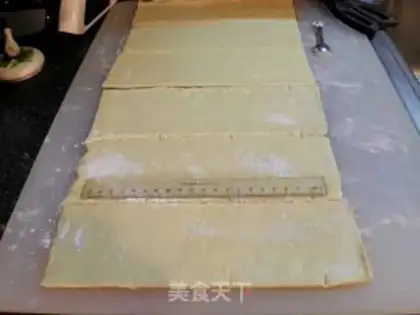 Make Pineapple pie step 3