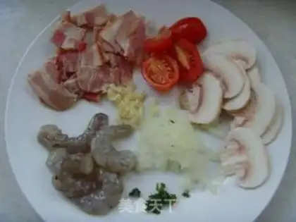 Make Smoky fish noodles step 0