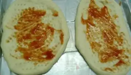 Make Bacon-peased mushroom pizza step 9