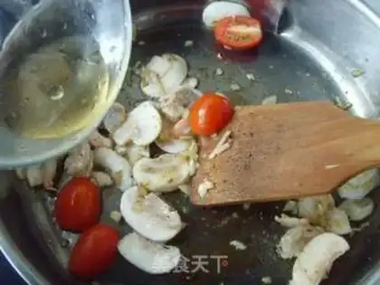 Make Smoky fish noodles step 6