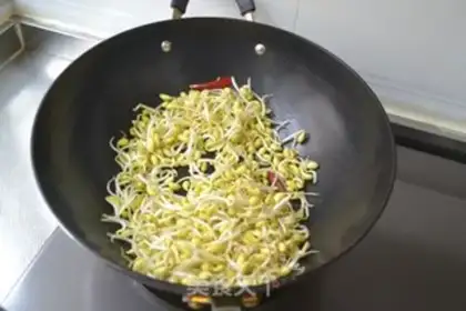 Make Soy sprouts step 1