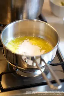 Make Cream sauce noodles step 2