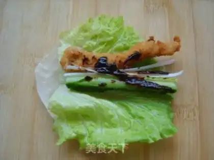Make Old Beijing chicken roll step 21